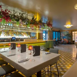 The Victoria 3* Galway