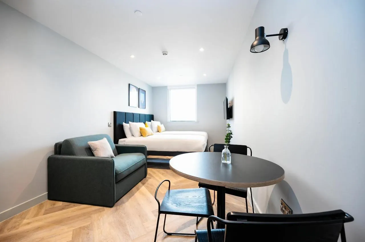Staycity Aparthotels Dublin Tivoli 4*,  Írország